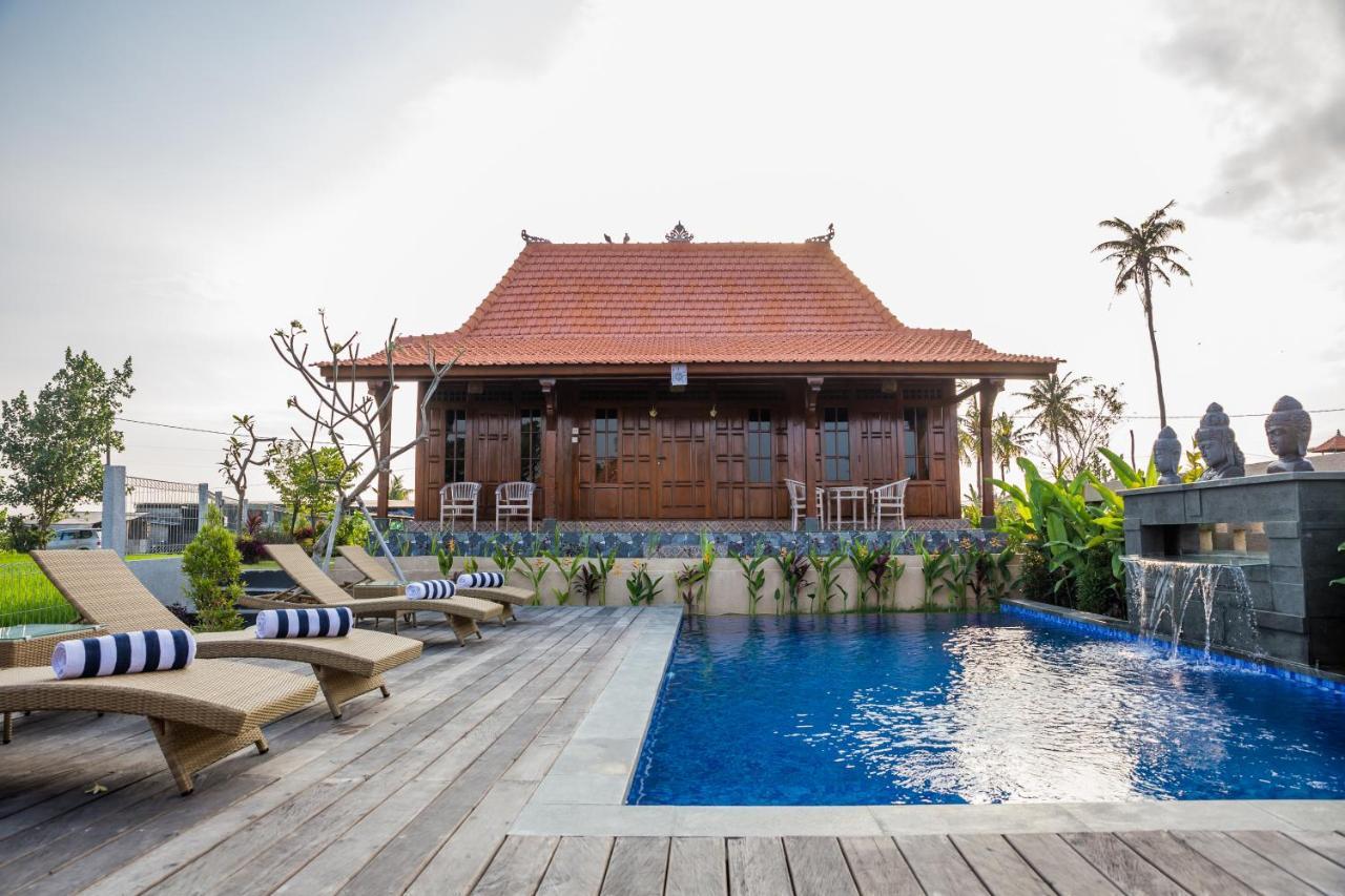 Victory Munggu Hotel Canggu Buitenkant foto